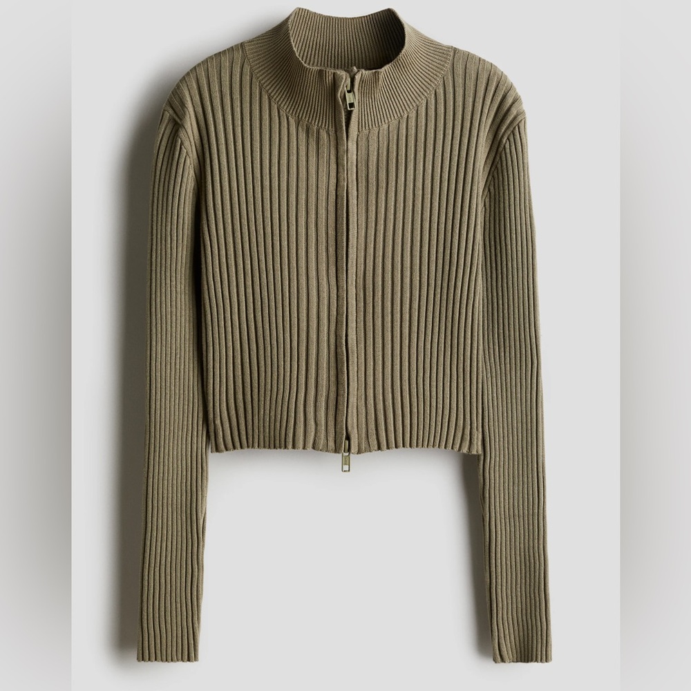 Green Zipper Sweater